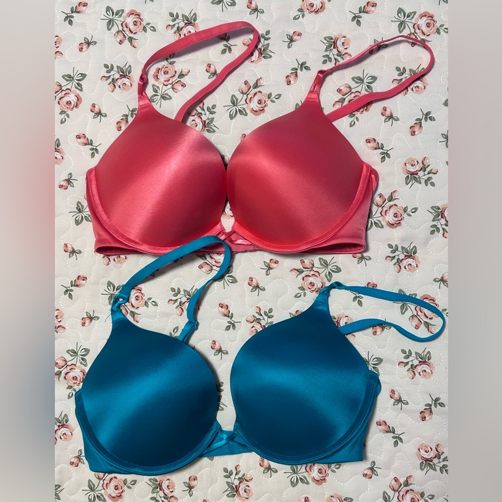 Victoria's Secret Pink and Blue Bras